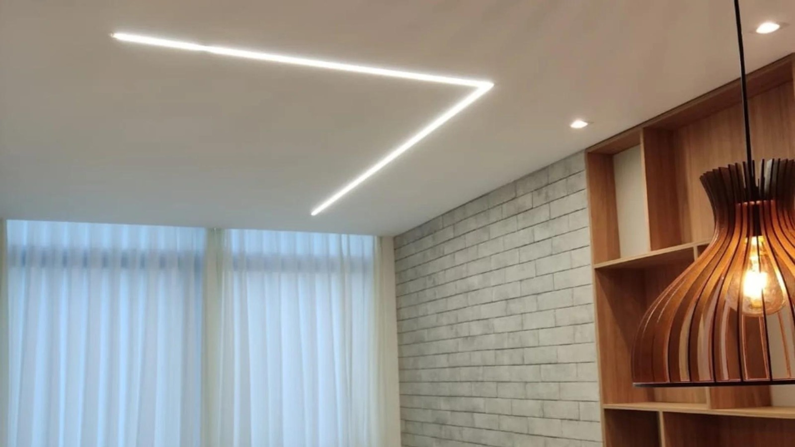 Iluminação LED em sanca de gesso